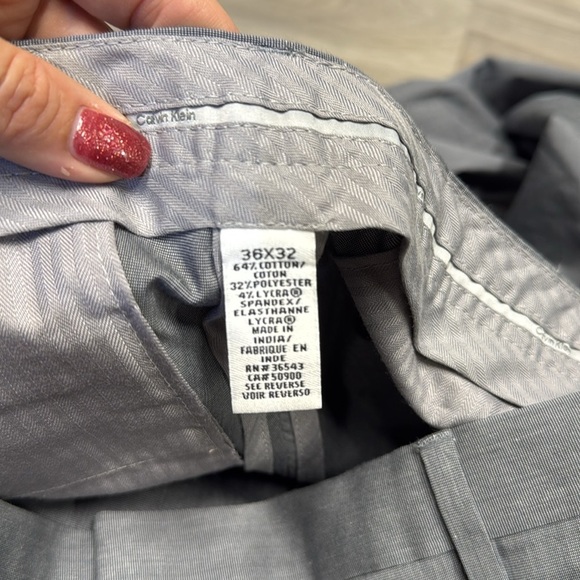 Calvin Klein slim fit gray trousers size 36 - Picture 4 of 9